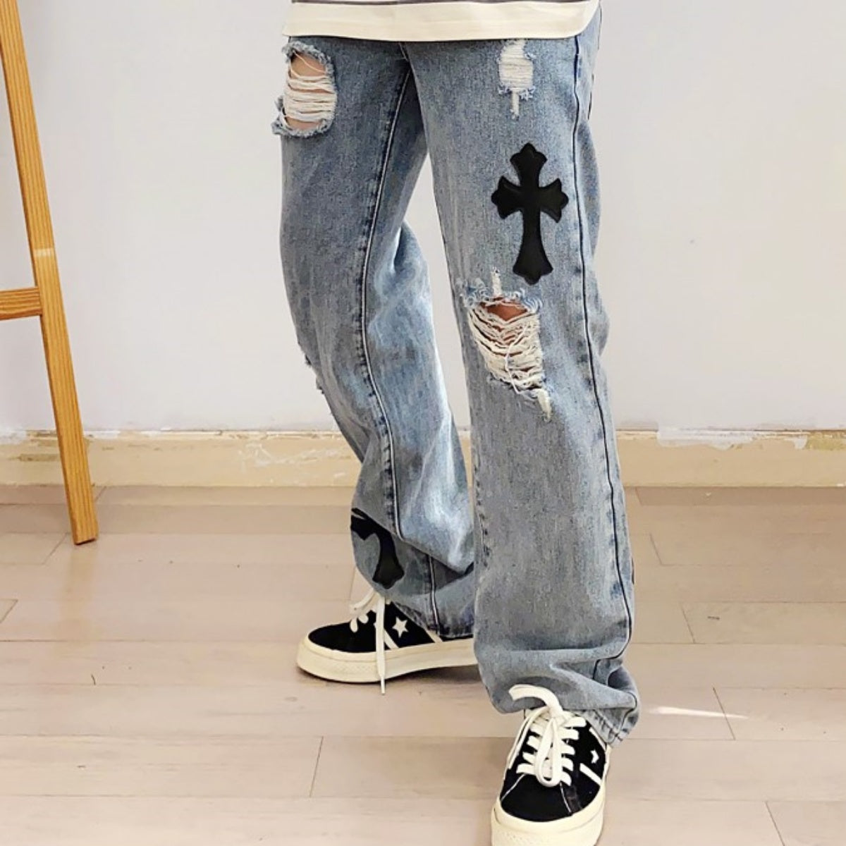 Jeans/クロスアップリケダメージジーンズ ST/No.23240